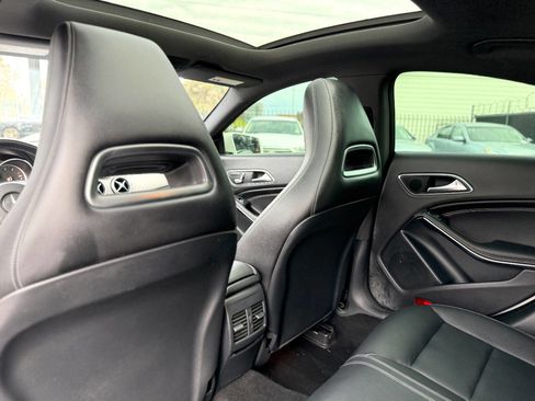 Used 2019 Mercedes-Benz CLA 250 image 14