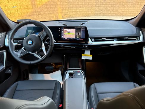 New 2026 BMW X1 xDrive28i w/ Convenience Package image 8