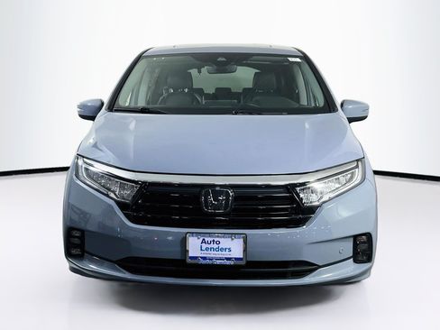 Used 2023 Honda Odyssey Touring image 2