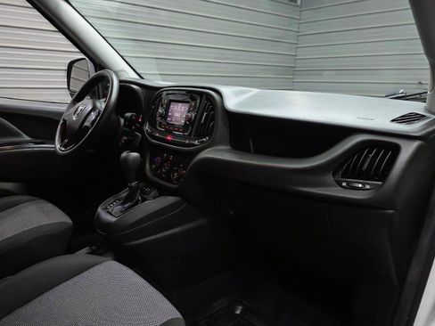 Used 2021 RAM ProMaster City Tradesman FWD image 15