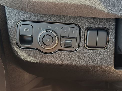 New 2024 Mercedes-Benz eSprinter 170 Cargo image 30