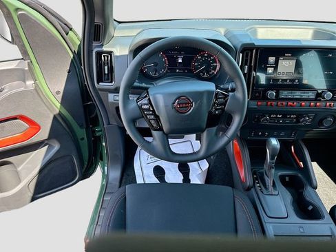 New 2026 Nissan Frontier Pro-X RWD image 17
