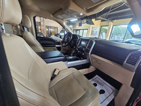 Used 2016 Ford F150 Lariat w/ Equipment Group 502A Luxury image 13