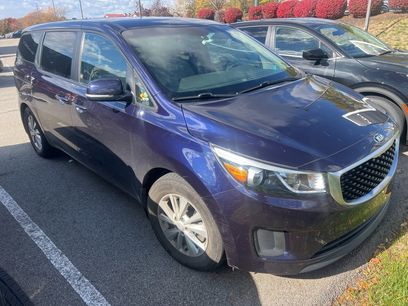 Used 2018 Kia Sedona LX
