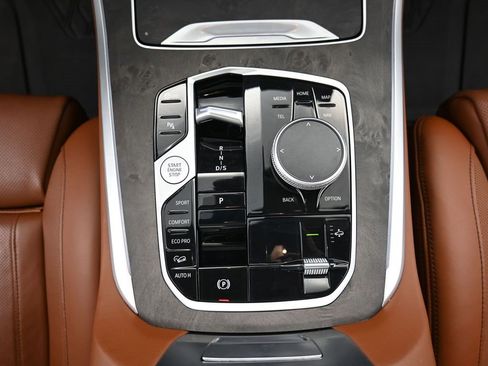 Used 2025 BMW X5 xDrive40i image 15