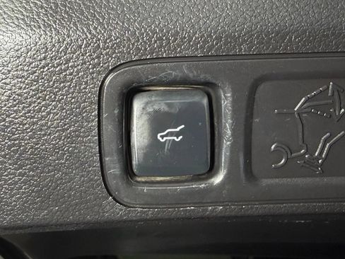 Used 2018 Lincoln Navigator Reserve w/ Technology Package AWD/4WD image 16