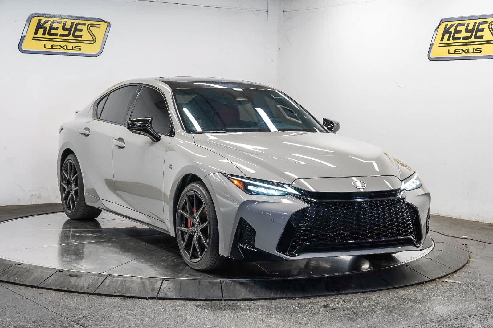 Used 2026 Lexus IS 350 F Sport w/ Technology Package RWD image 5