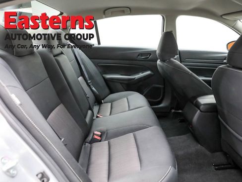 Used 2024 Nissan Altima 2.5 SV image 22