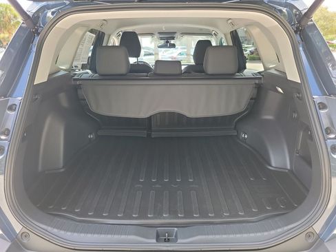 Used 2026 Toyota RAV4 XLE Premium FWD image 9