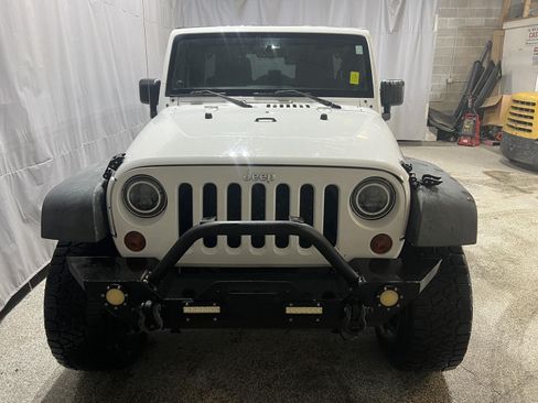 Used 2011 Jeep Wrangler Unlimited Rubicon w/ Trailer Tow Group AWD/4WD image 5