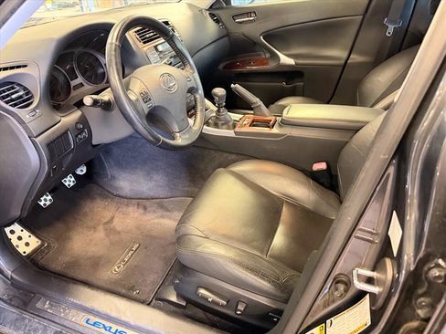 Used 2007 Lexus IS 250 RWD image 4