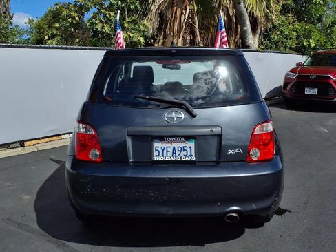 Used 2006 Scion xA FWD image 6