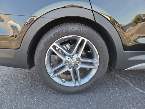 Used 2019 Hyundai Santa Fe XL FWD image 27