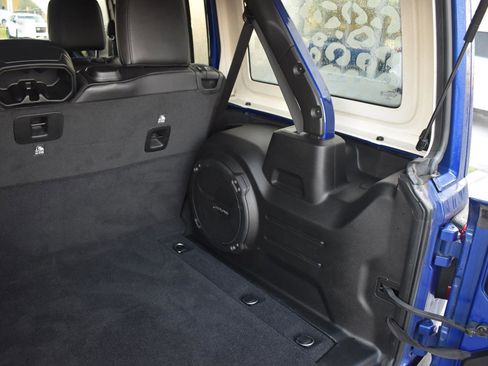 Used 2020 Jeep Wrangler Unlimited Rubicon image 49