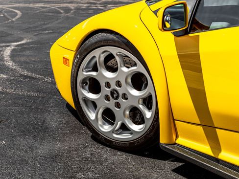 Used 2001 Lamborghini Diablo VT image 26