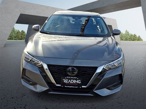 Used 2022 Nissan Sentra SV w/ All-Weather Package image 2