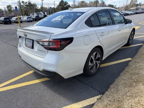Used 2025 Subaru Legacy Premium image 5