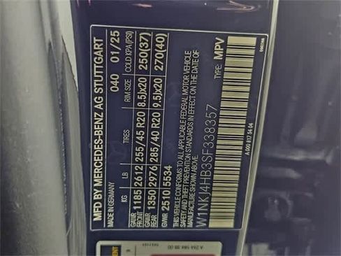 Used 2025 Mercedes-Benz GLC 300 4MATIC image 42