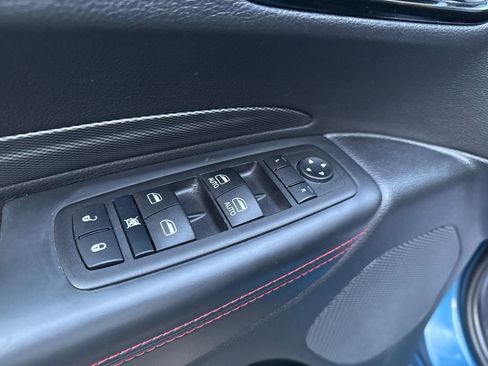 Used 2024 Dodge Durango GT image 14