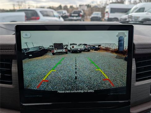 Used 2024 Ford Expedition Limited image 31