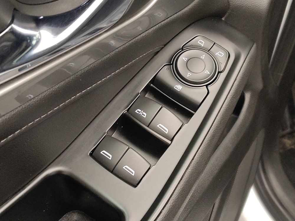 Used 2023 Chevrolet Traverse LT w/ LPO, Floor Liner Package AWD/4WD image 27