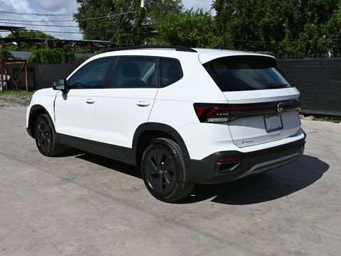 Used 2025 Volkswagen Taos S FWD image 3