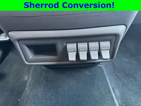 Used 2022 Ford Transit 250 Medium Roof w/ Upfitter Package image 26