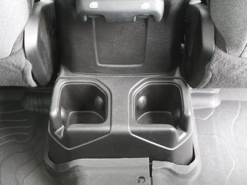 Used 2024 Jeep Wrangler Sport S image 18