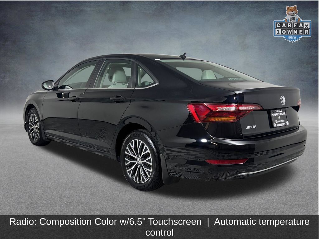 Used 2019 Volkswagen Jetta SE w/ Cold Weather Package FWD image 6