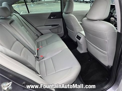 Used 2017 Honda Accord EX-L image 16