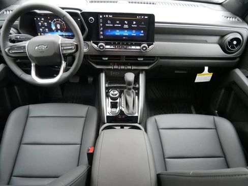 New 2026 Chevrolet Colorado Trail Boss AWD/4WD image 17