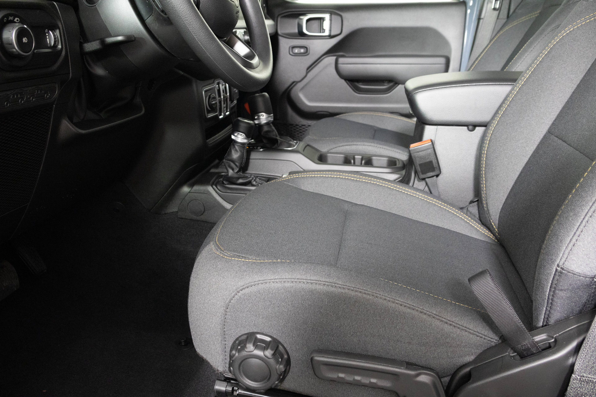 New 2026 Jeep Wrangler Unlimited Sport AWD/4WD image 16