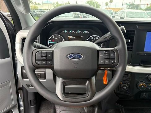 New 2025 Ford F550 4x4 Crew Cab Super Duty image 18
