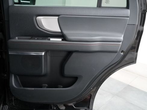 Certified 2025 Ford Expedition Active AWD/4WD image 24