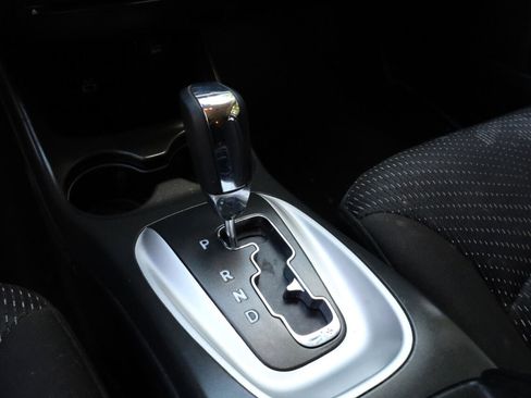 Used 2020 Dodge Journey SE w/ Blacktop Package image 10