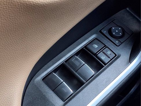 Used 2025 Toyota RAV4 Limited FWD image 19