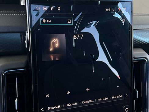 New 2026 GMC Yukon AT4 AWD/4WD image 17