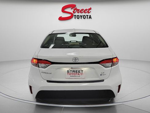 Certified 2026 Toyota Corolla LE AWD/4WD image 3