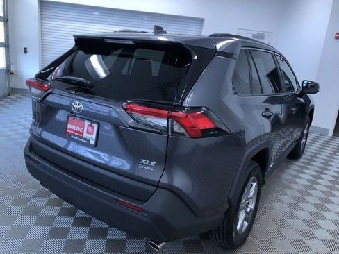 Used 2025 Toyota RAV4 XLE image 35