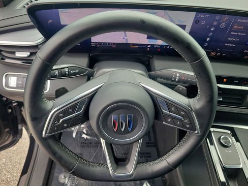 Used 2025 Buick Enclave Sport Touring image 23