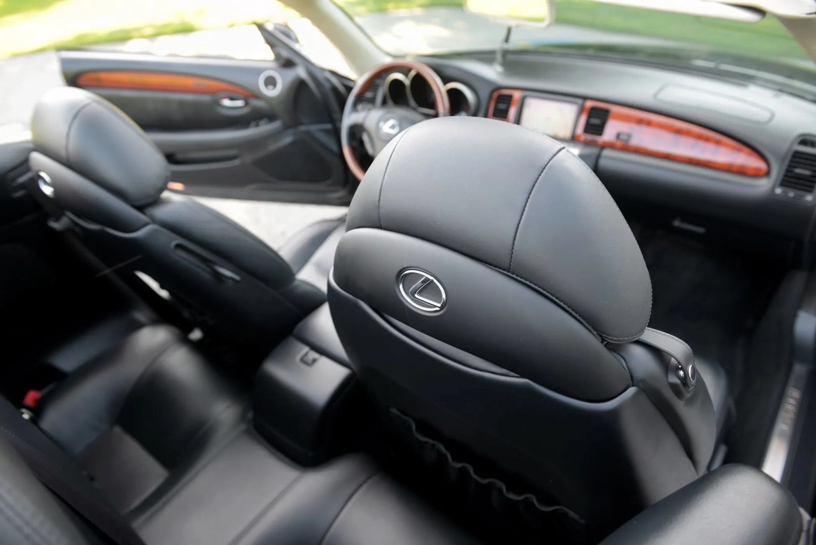 Used 2002 Lexus SC 430 Convertible RWD image 57