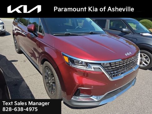 Certified 2022 Kia Carnival SX Prestige FWD image 3