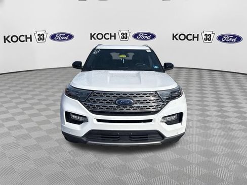 Used 2020 Ford Explorer Limited AWD/4WD image 2