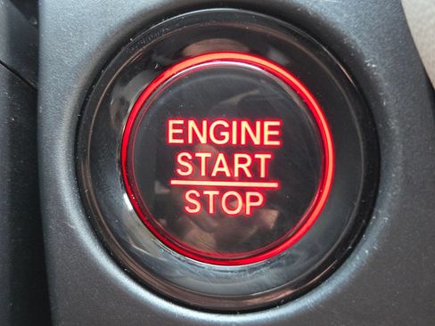 Certified 2024 Honda HR-V EX-L image 38