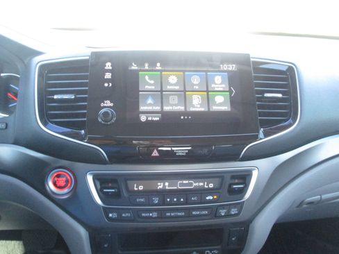 Used 2022 Honda Pilot Special Edition image 18
