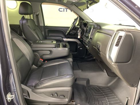 Used 2018 Chevrolet Silverado 1500 LTZ Z71 w/ Centennial Edition AWD/4WD image 35