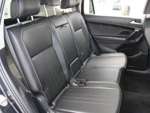 Certified 2023 Volkswagen Tiguan SE image 24