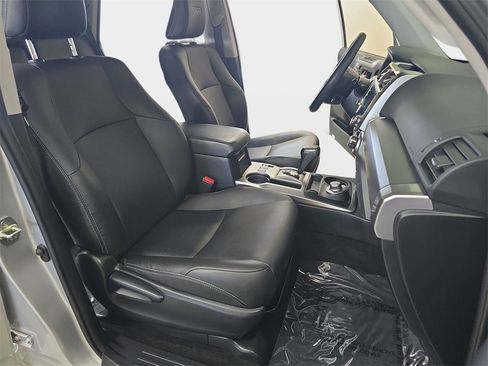 Used 2023 Toyota 4Runner TRD Sport image 12