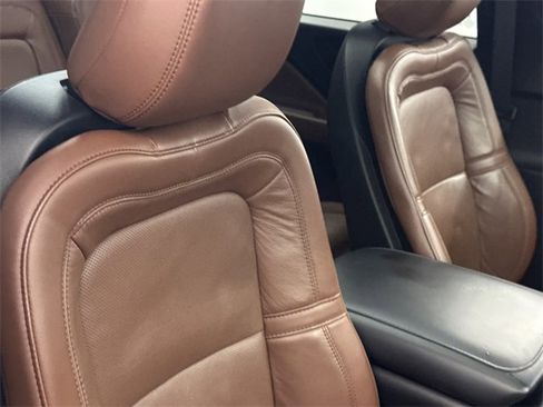 Used 2023 Lincoln Aviator Reserve w/ Jet Package image 12