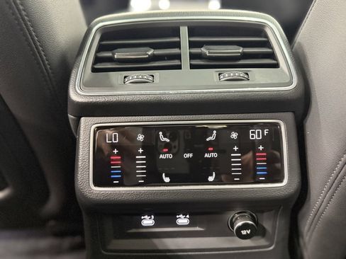 Used 2021 Audi A6 Premium Plus w/ Premium Plus Package image 26